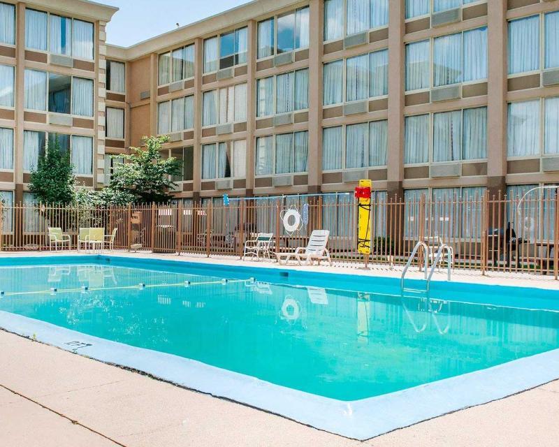 Rodeway Inn Conference Center 크로퍼즈빌 외부 사진